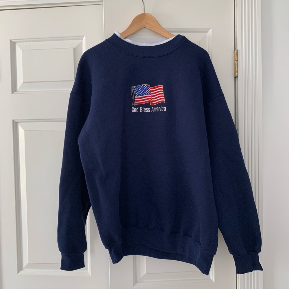 VTG God Bless America sweatshirt - Won’s Wear - made in USA - XXL 2XL or XL